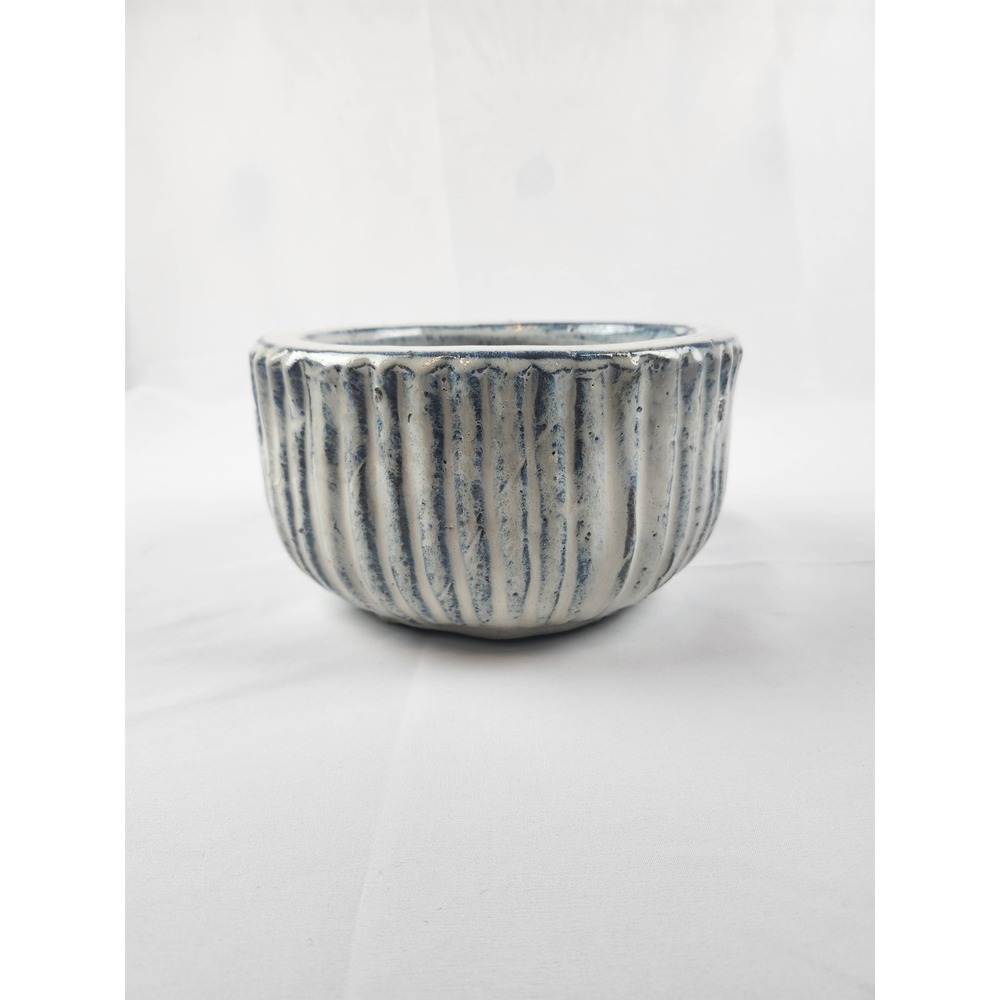 Vintage‎ Studio Pottery Planter 8in Blue White Drip Glaze Ribbed Ceramic Bowl